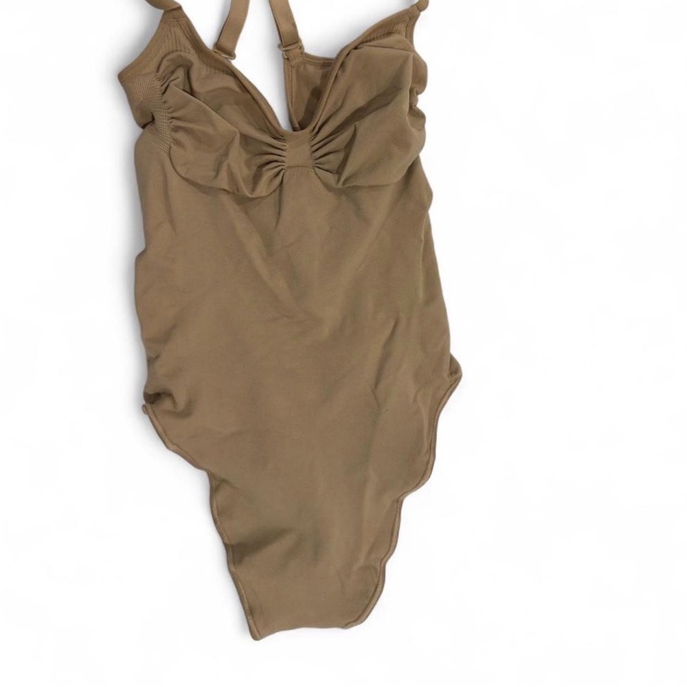 SKIMS low back thong Shapewear